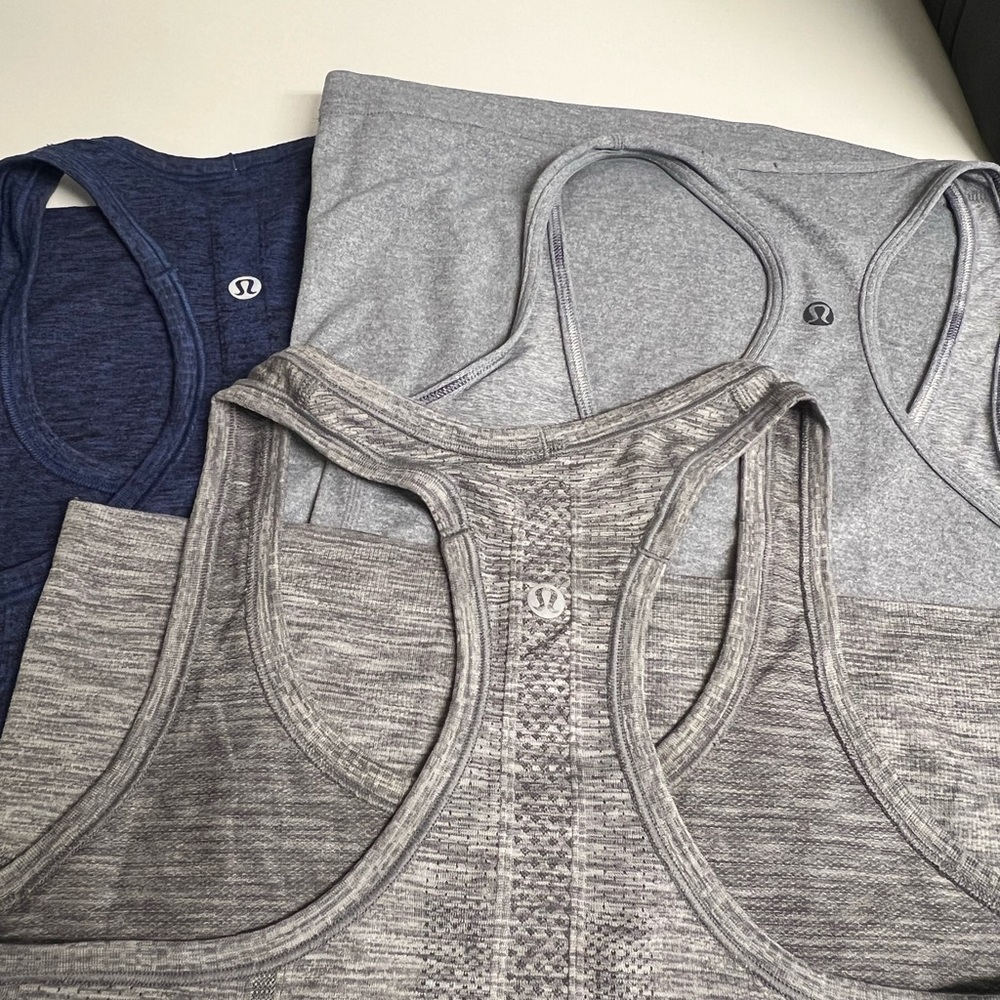 lululemon athletica Women's Racerback Tank Top - Gray and Blue